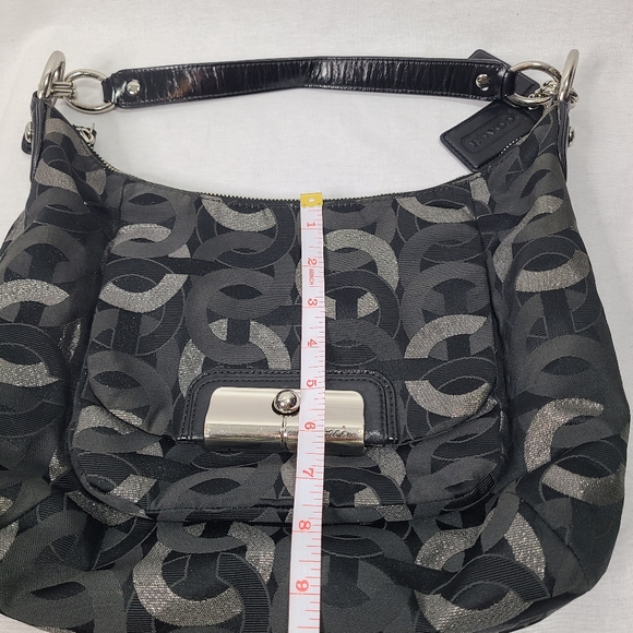 Coach Hobo Bag KRISTIN Chain Link Op Art 18787 Black Silver - Picture 9 of 16